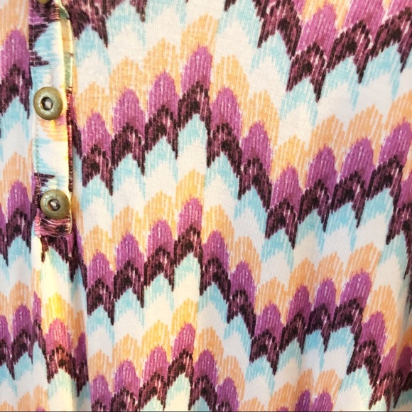 PIXLEY FUN TRIBAL STYLE ZIGZAG STRIPE TOPโ M - Picture 3 of 5